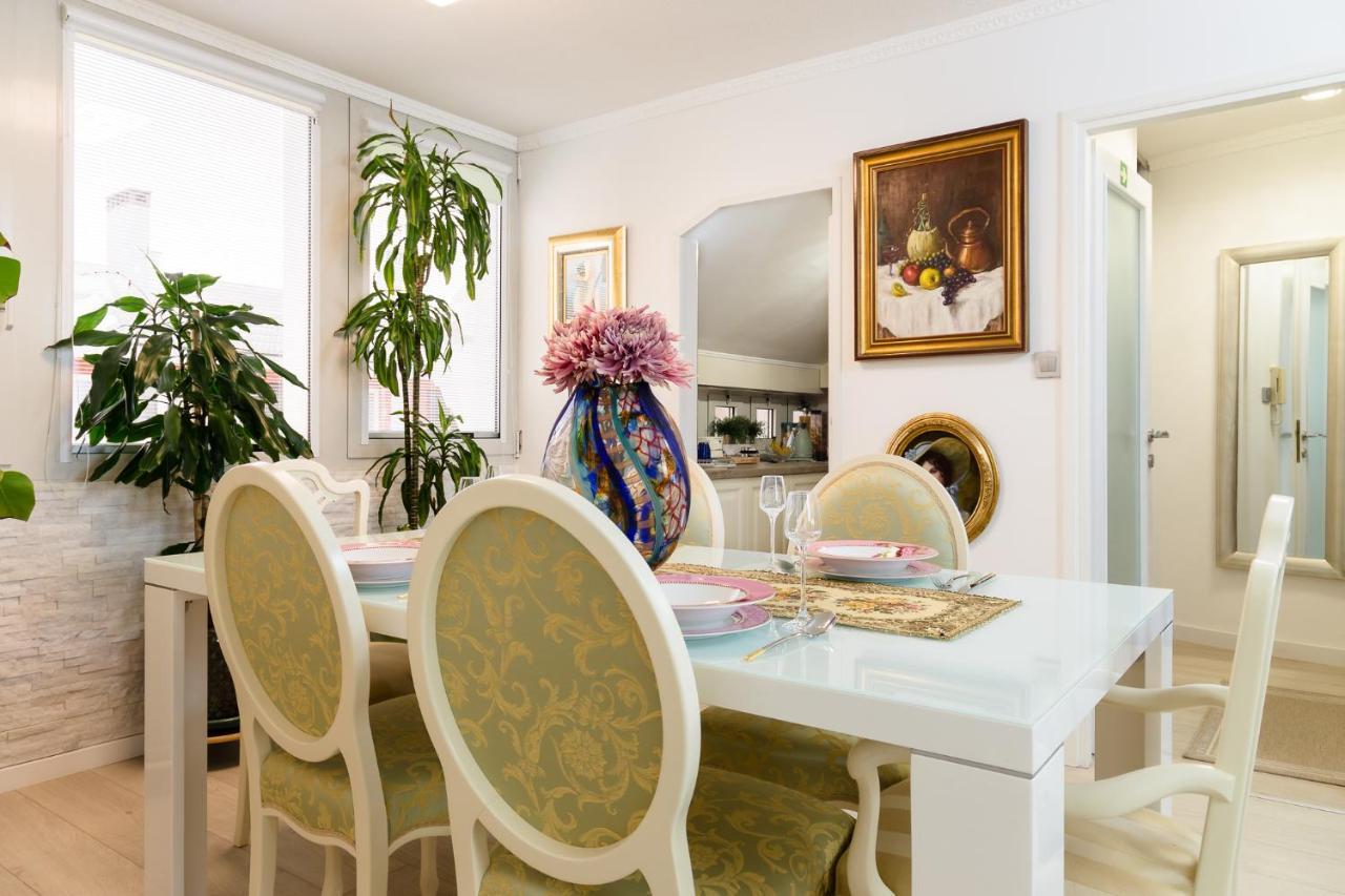Luxury Apartment Sara อูมัค ภายนอก รูปภาพ