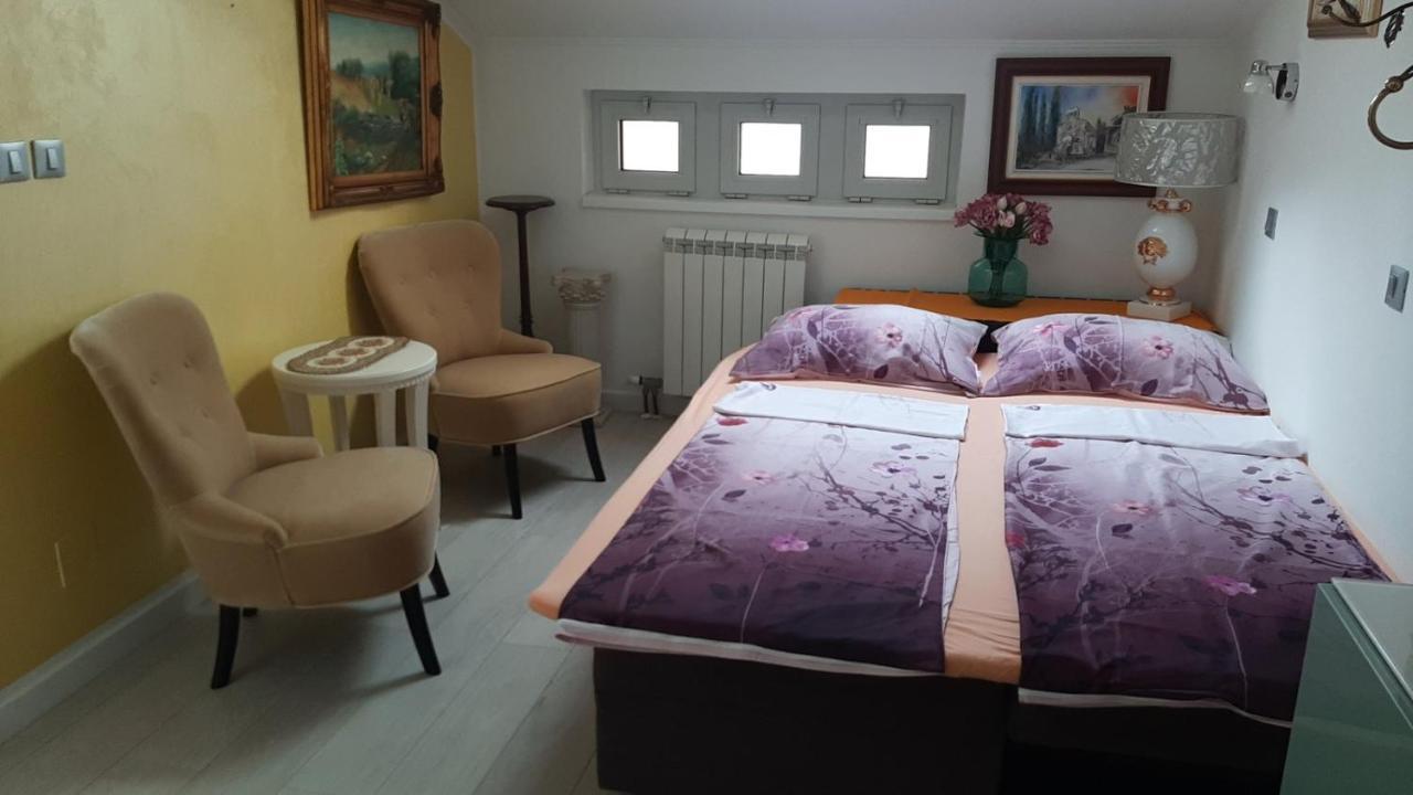 Luxury Apartment Sara อูมัค ภายนอก รูปภาพ